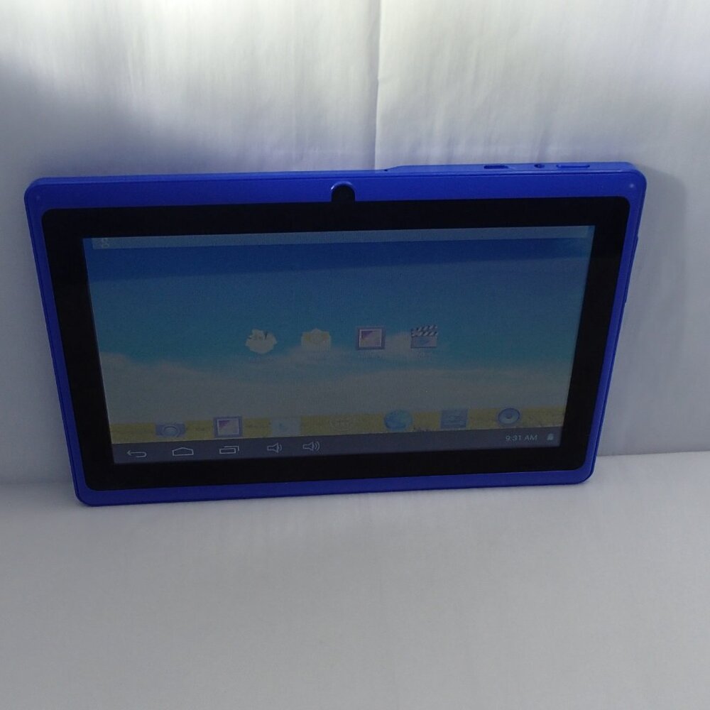Zeepad 7DRK-Q Tablet, 7"